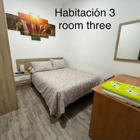 Quarto em Acomodações Particulares House In *